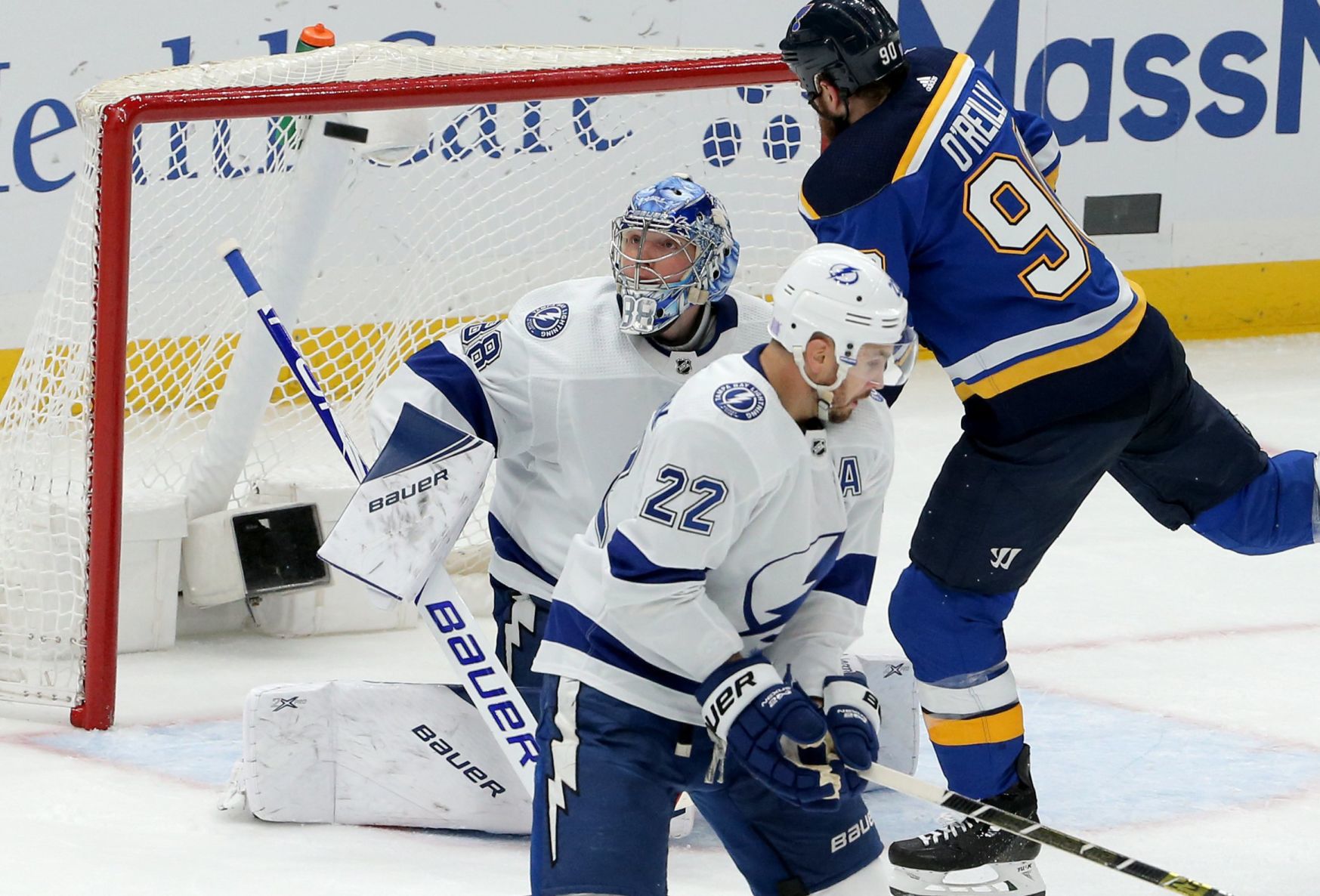 Blues host Lightning